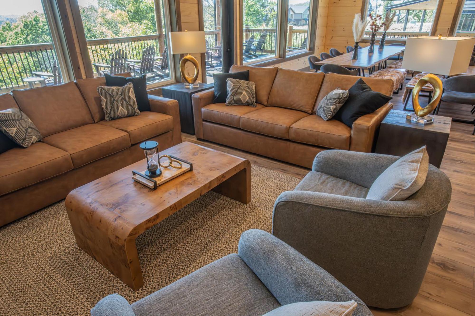 Luxury 12-Bedroom Cabin With Indoor Pool, Hot Tub & Movie Theater, Sleeps 36 Sevierville Eksteriør bilde