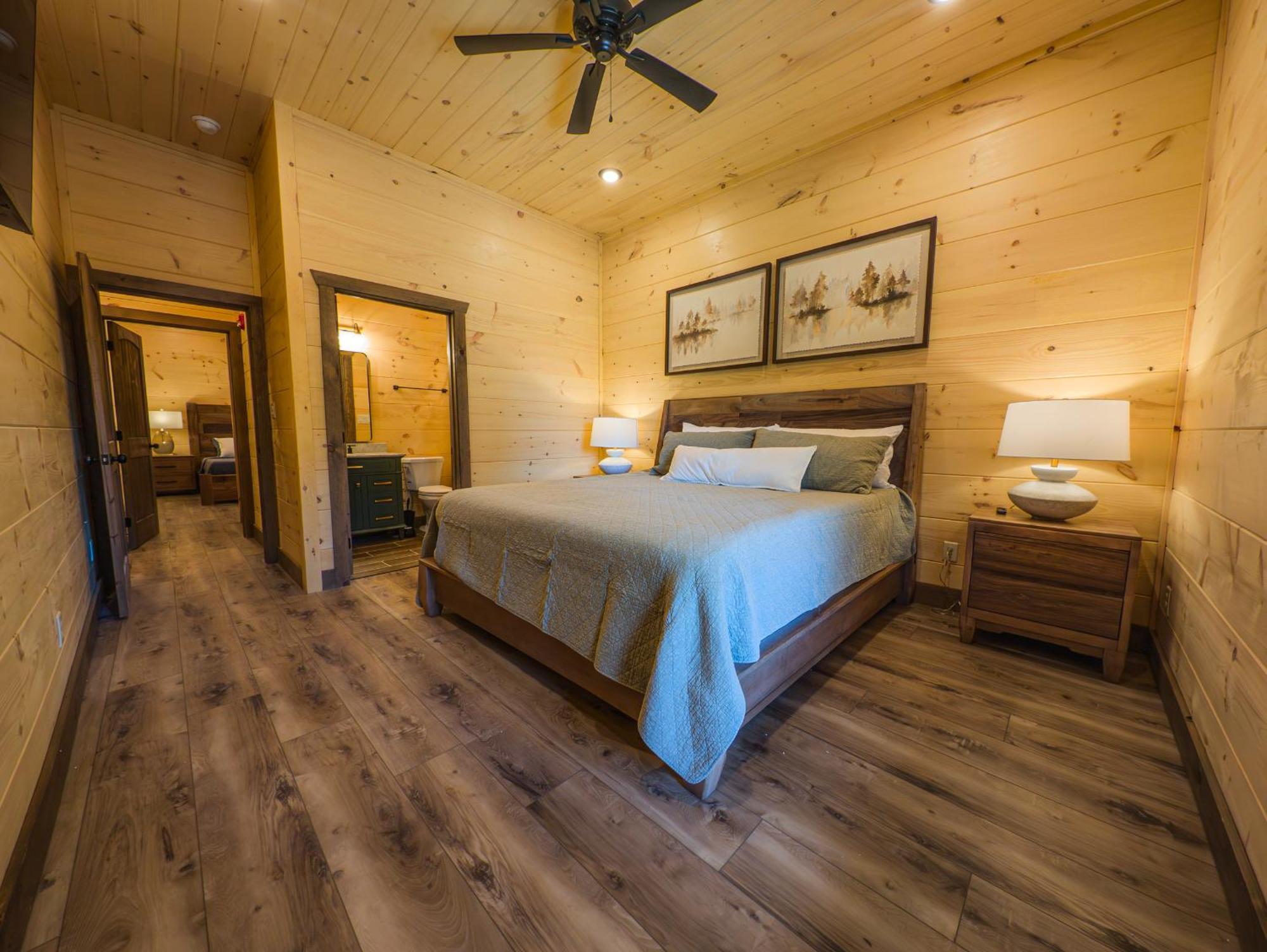Luxury 12-Bedroom Cabin With Indoor Pool, Hot Tub & Movie Theater, Sleeps 36 Sevierville Eksteriør bilde